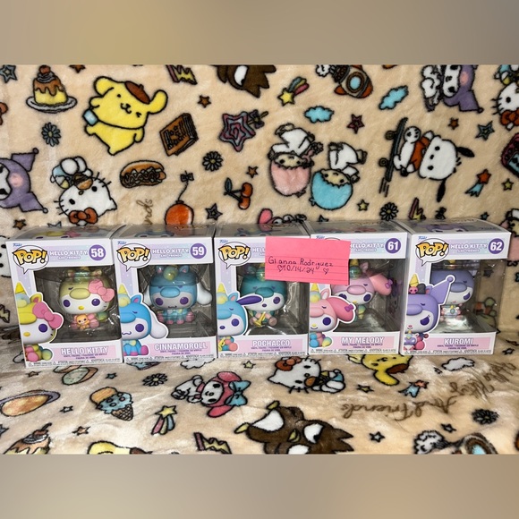 Hello kitty Funko 5-pack! - Picture 1 of 4